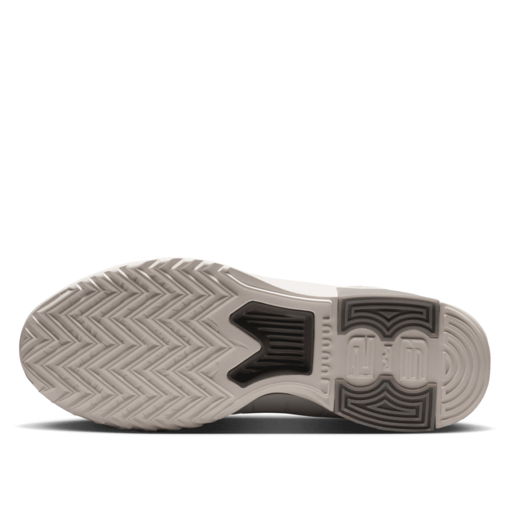 Nike Men's LeBron Witness IX EP Basketball Shoes