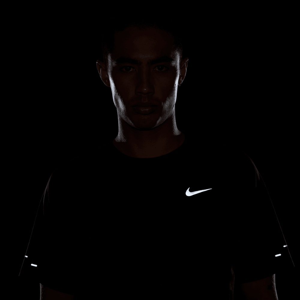 Nike Men's Stride Dri-FIT ADV Short-Sleeve Running Top