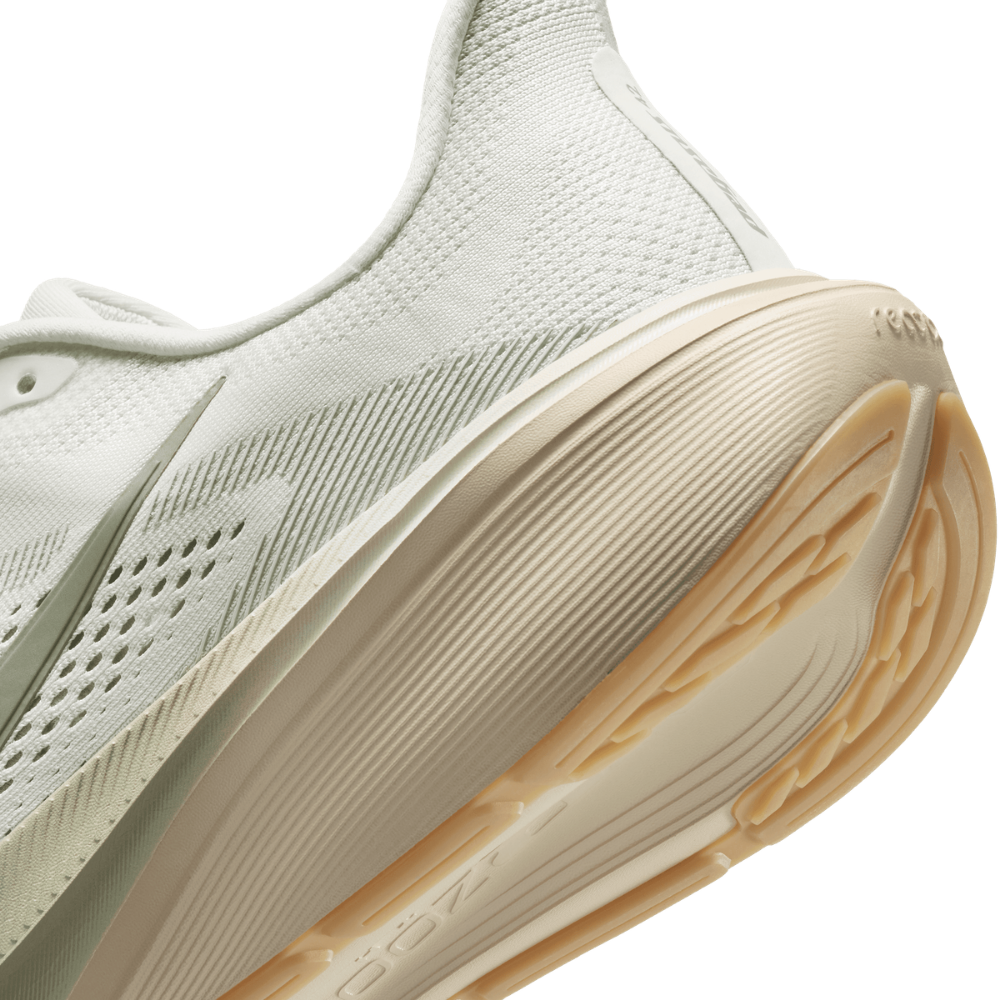 Nike Men's Pegasus 42 Road Running Shoes