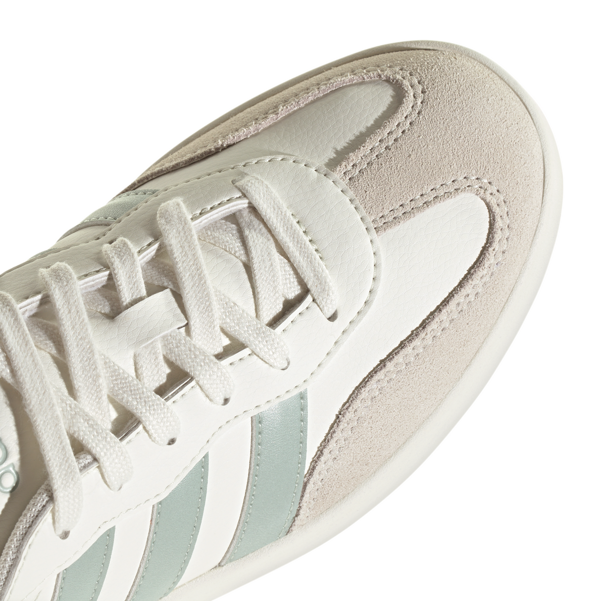 adidas Women's Barreda Casual Shoes