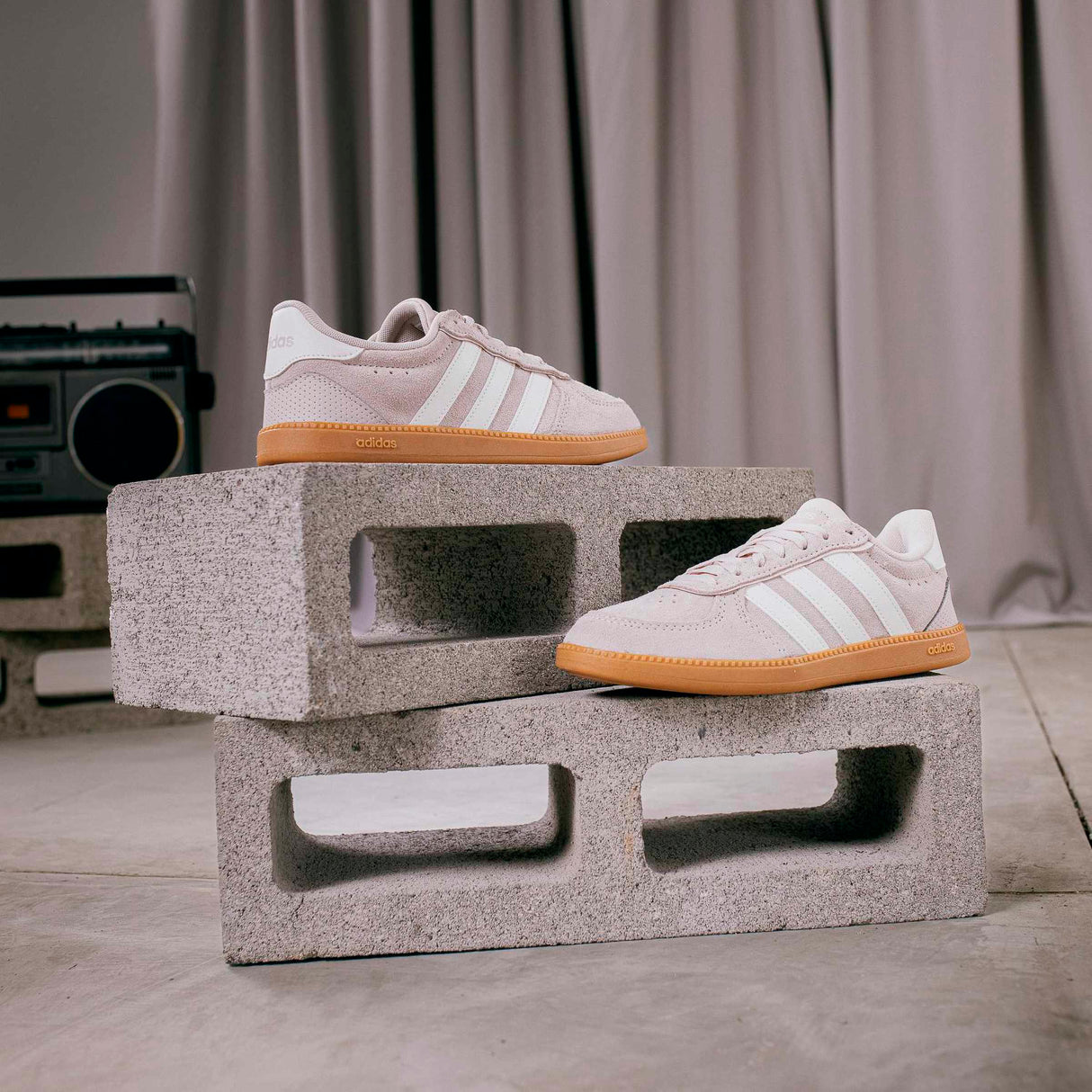 adidas Women's Breaknet Sleek Casual Shoes