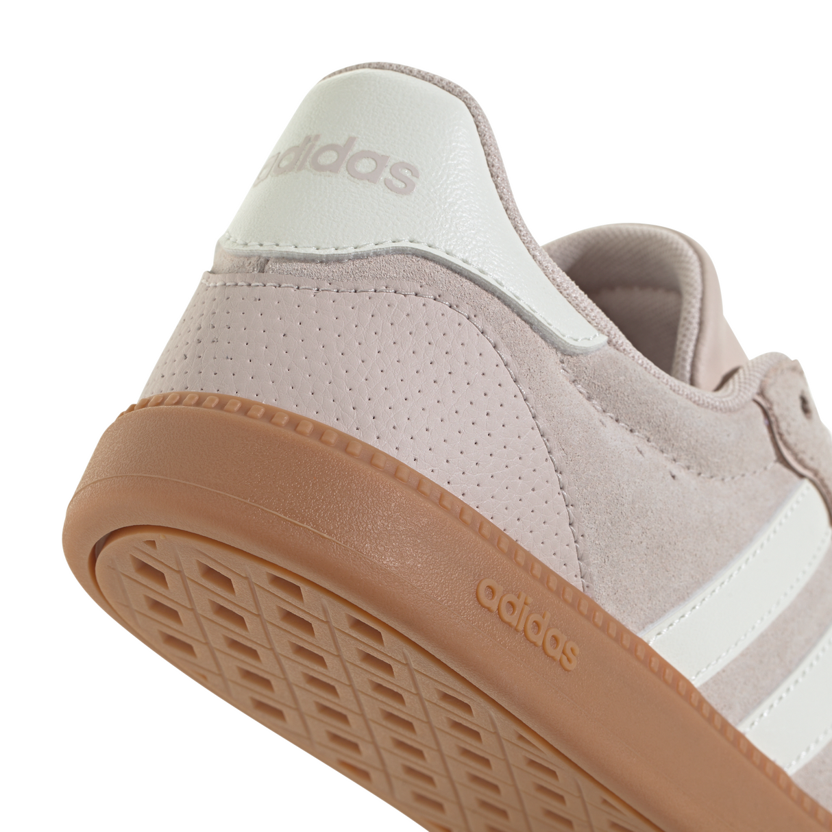 adidas Women's Breaknet Sleek Casual Shoes