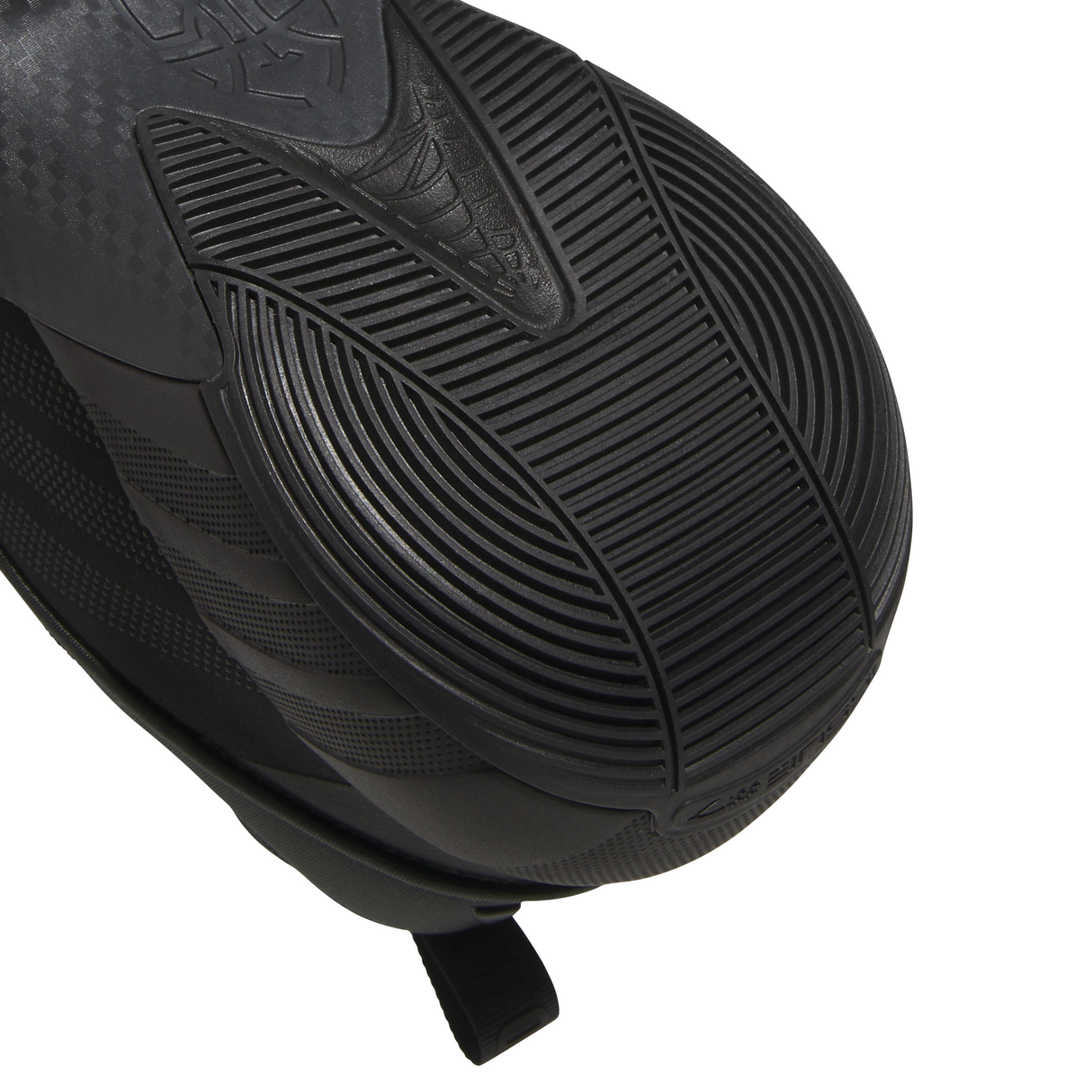 adidas Men's D.O.N Issue Basketball Shoes