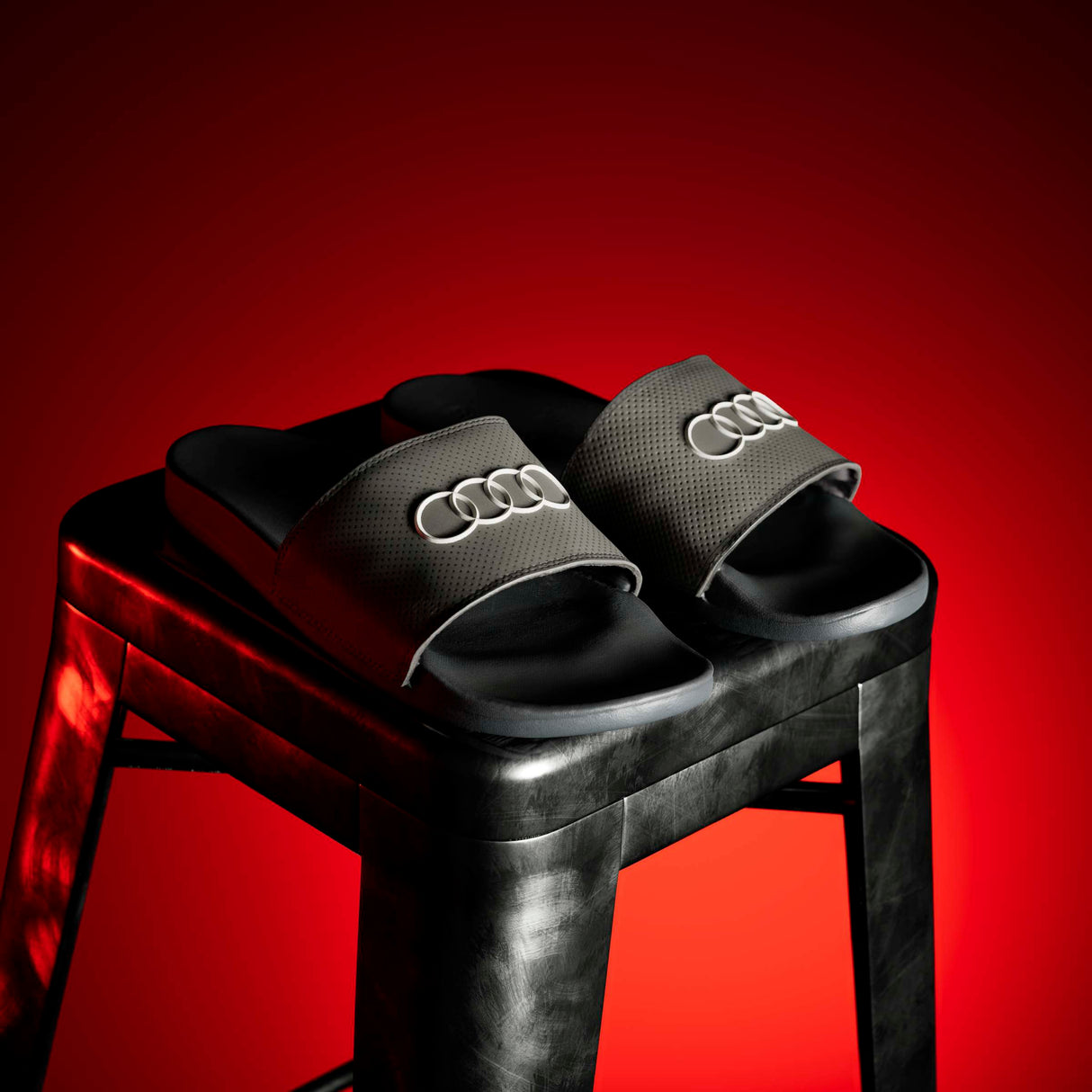 adidas Unisex adilette Comfort Audi Revolut F1 Team Slides