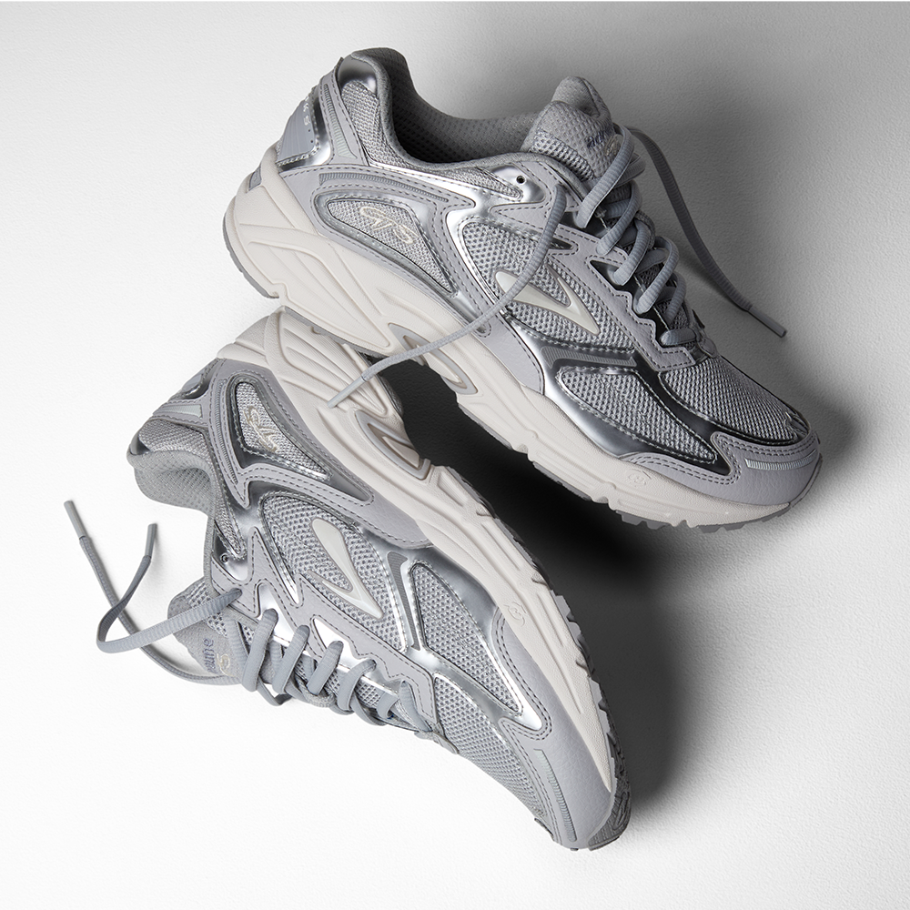 Brooks Adrenaline GTS 4