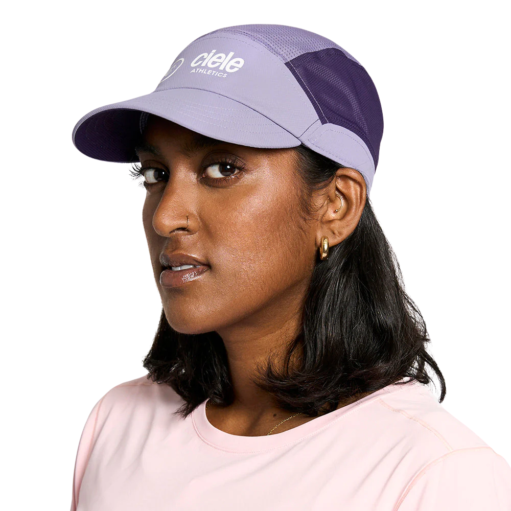 Ciele FSTCap SC Classic CSide Light Grape Running Cap