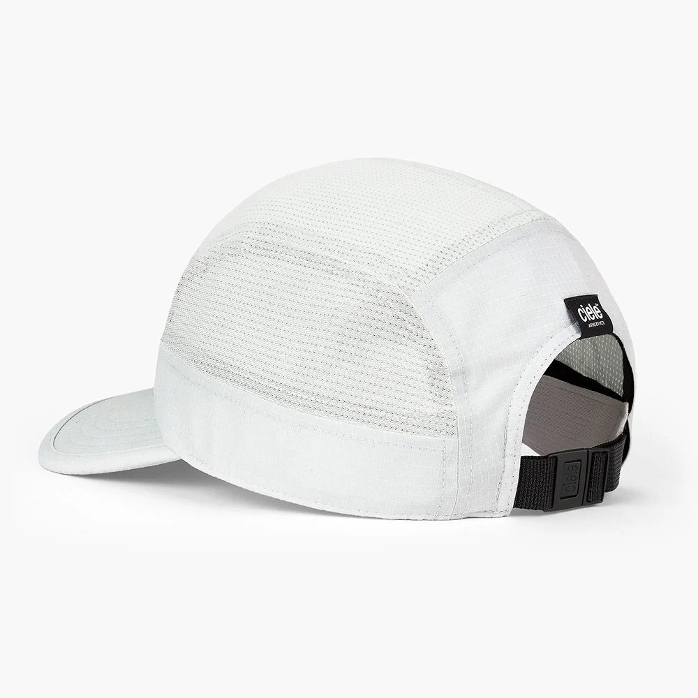 Ciele GOCap SC Field Capital Light Grey Running Cap