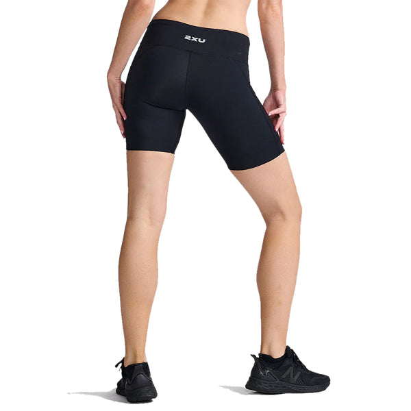 2XU Women's Aero Mid-Rise Compression 6 Shorts