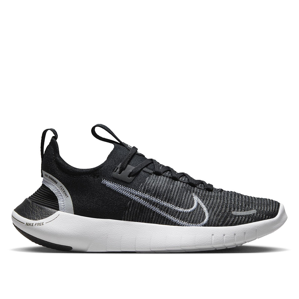Nike free rn women's black and white Clearance