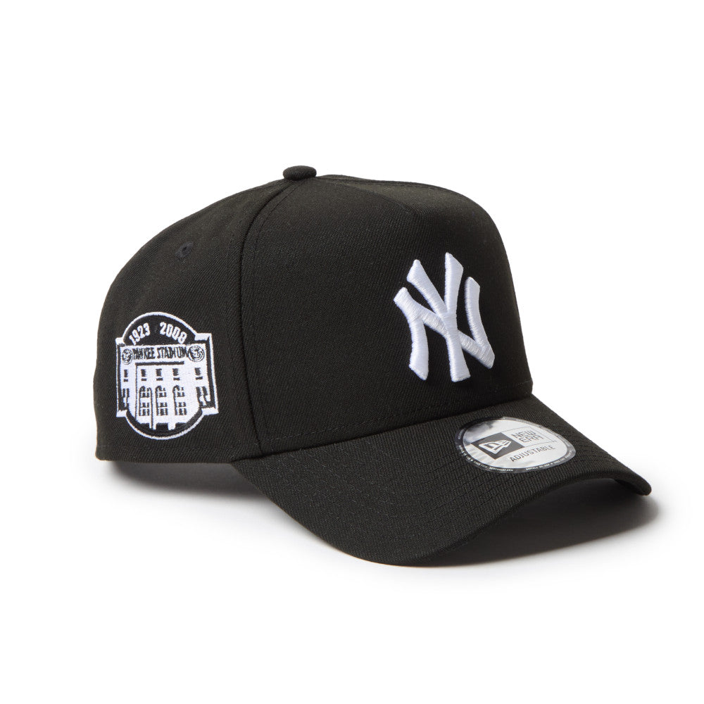 New Era New York Yankees Black and White 9FORTY A-Frame Adjustable Cap