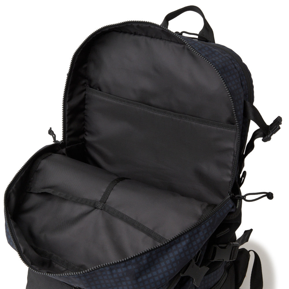 New Era 38L 150D Nite Camo Club Pack