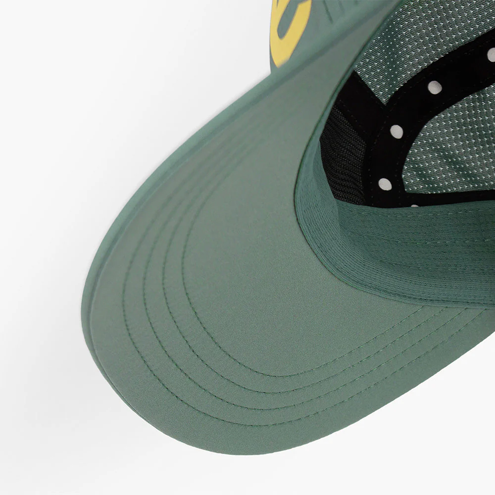 Ciele GOCAP Comp Century Silver Pine Running Cap