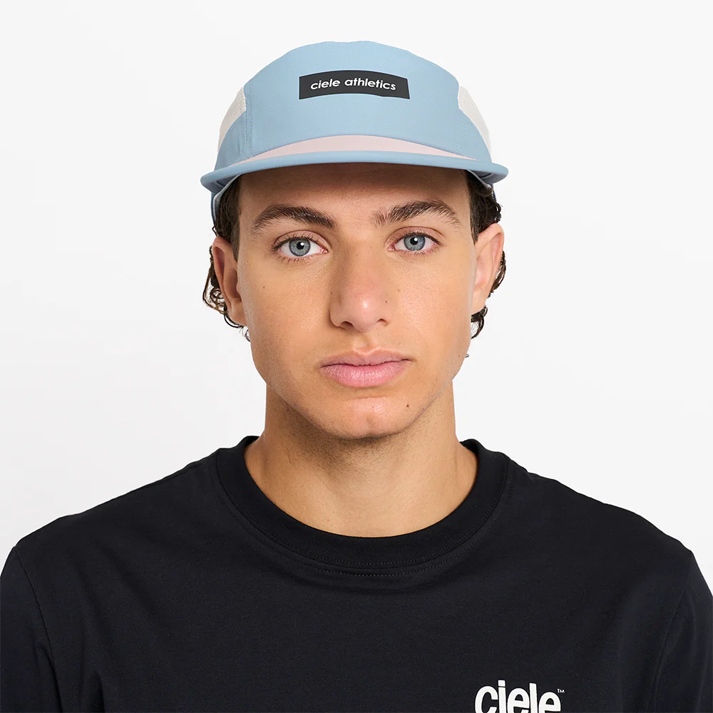Ciele GOCAP Field Iconic Bar Chambray/Rainy Day Running Cap