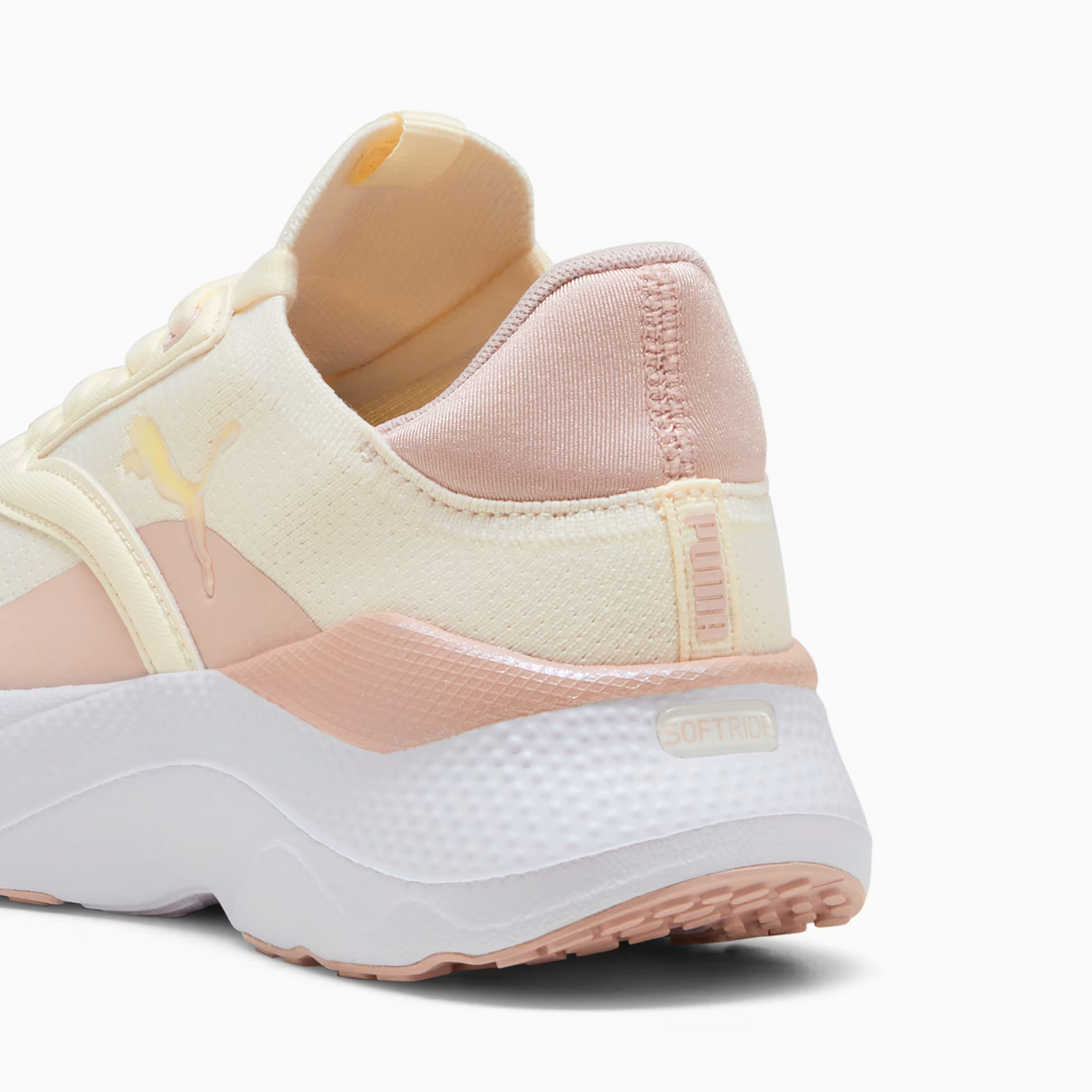 Puma Women's Softride Mayve Transformative Color Casual Shoes