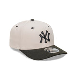 New Era 9SEVENTY New York Yankees Stone Black 2-Tone Stretch Snapback Cap