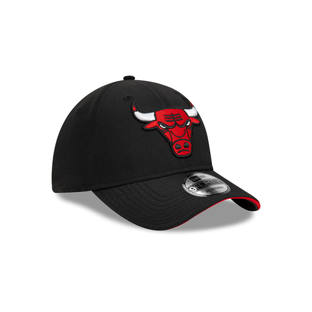 New Era 9FORTY Chicago Bulls Microfibre Adjustable Cap