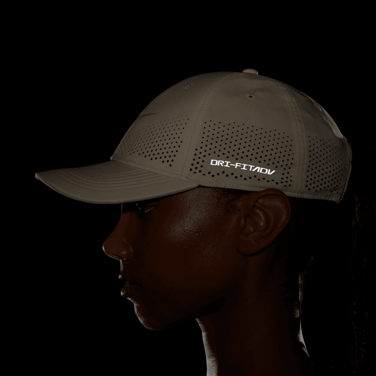 Nike Dri-FIT ADV Club Structured Swoosh Cap