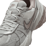 Nike Women's V2K Run Casual Shoes with Reflective Accents