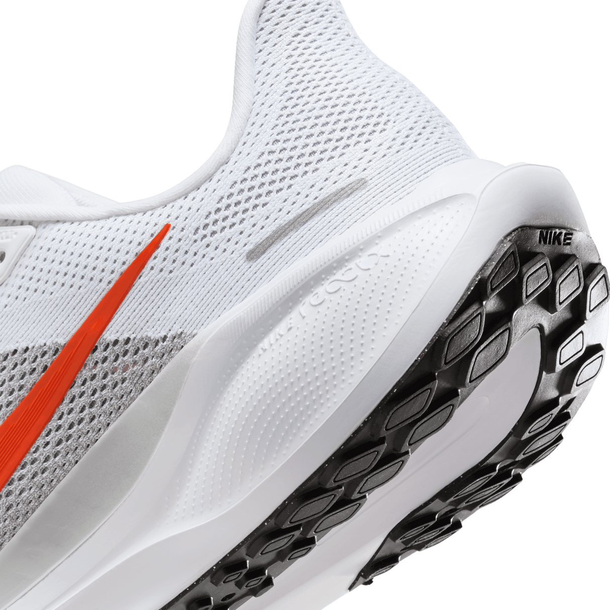 Nike Men's Pegasus 41 Road Running Shoes