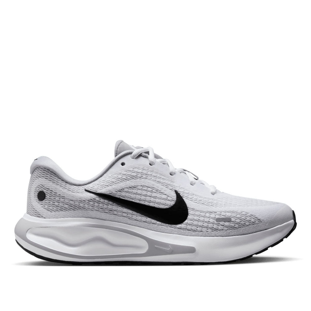 Nike Women's Journey Run Road Running Shoes