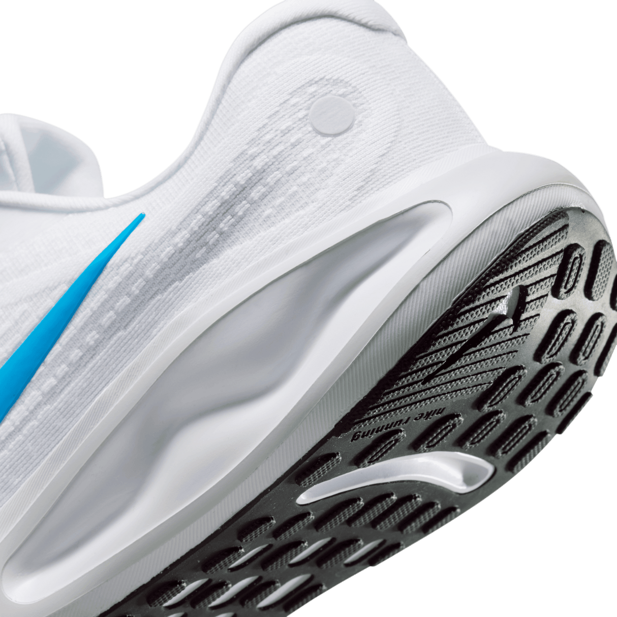 Nike Men's Journey Run Road Running Shoes