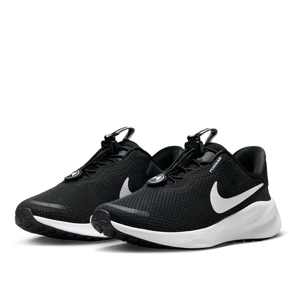 Nike Women's Revolution 7 EasyOn Running Shoes