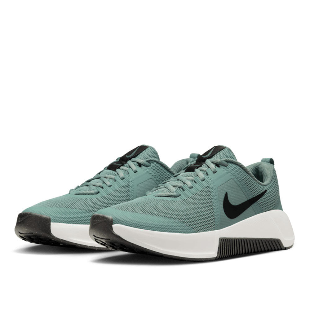 Nike Men's MC Trainer 3 Workout Shoes