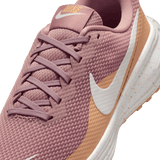 Nike Women's Revolution 8 Road Running Shoes