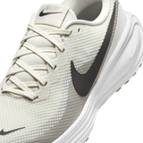 Nike Men's Revolution 8 Road Running Shoes