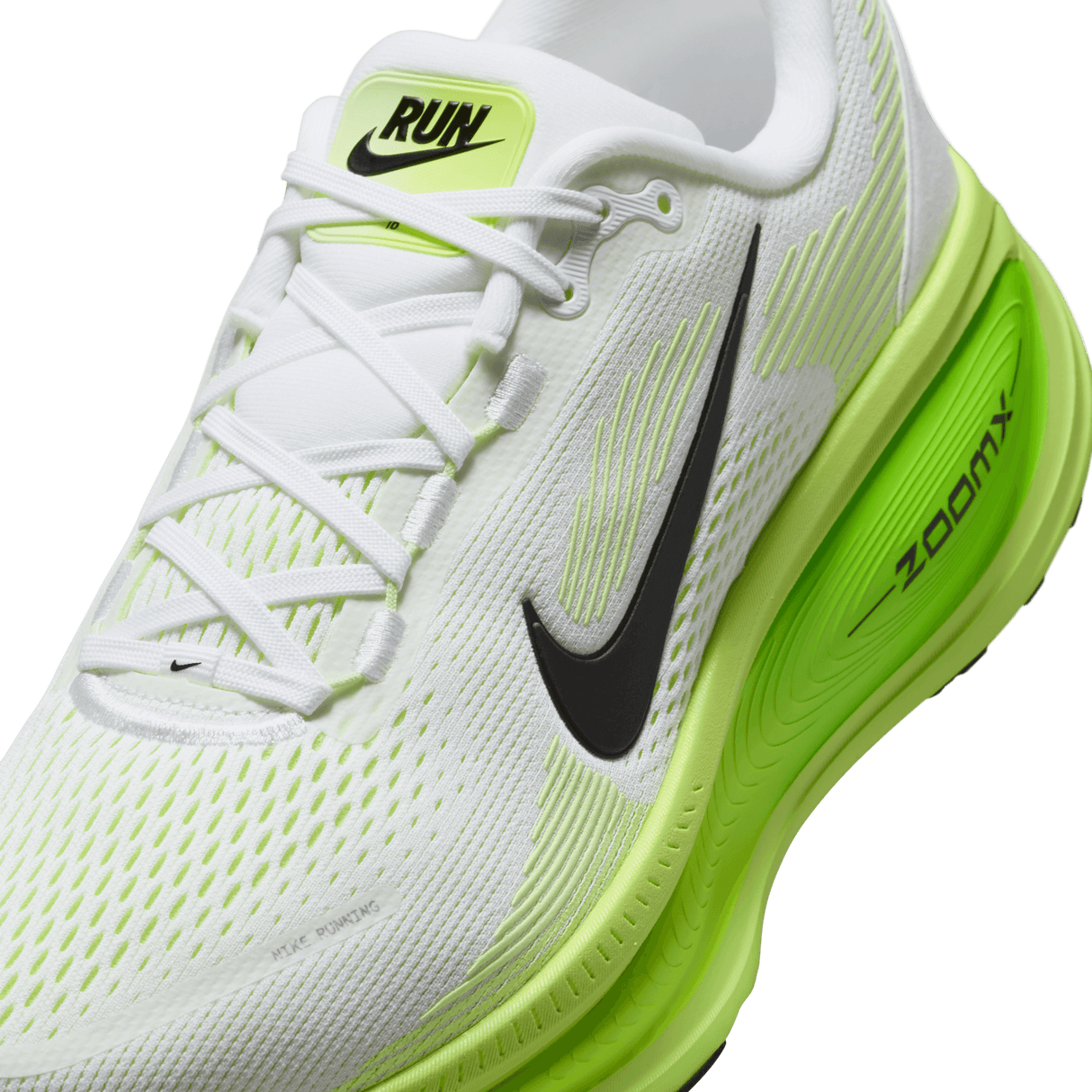 Nike Men's Vomero 18 Running Shoes
