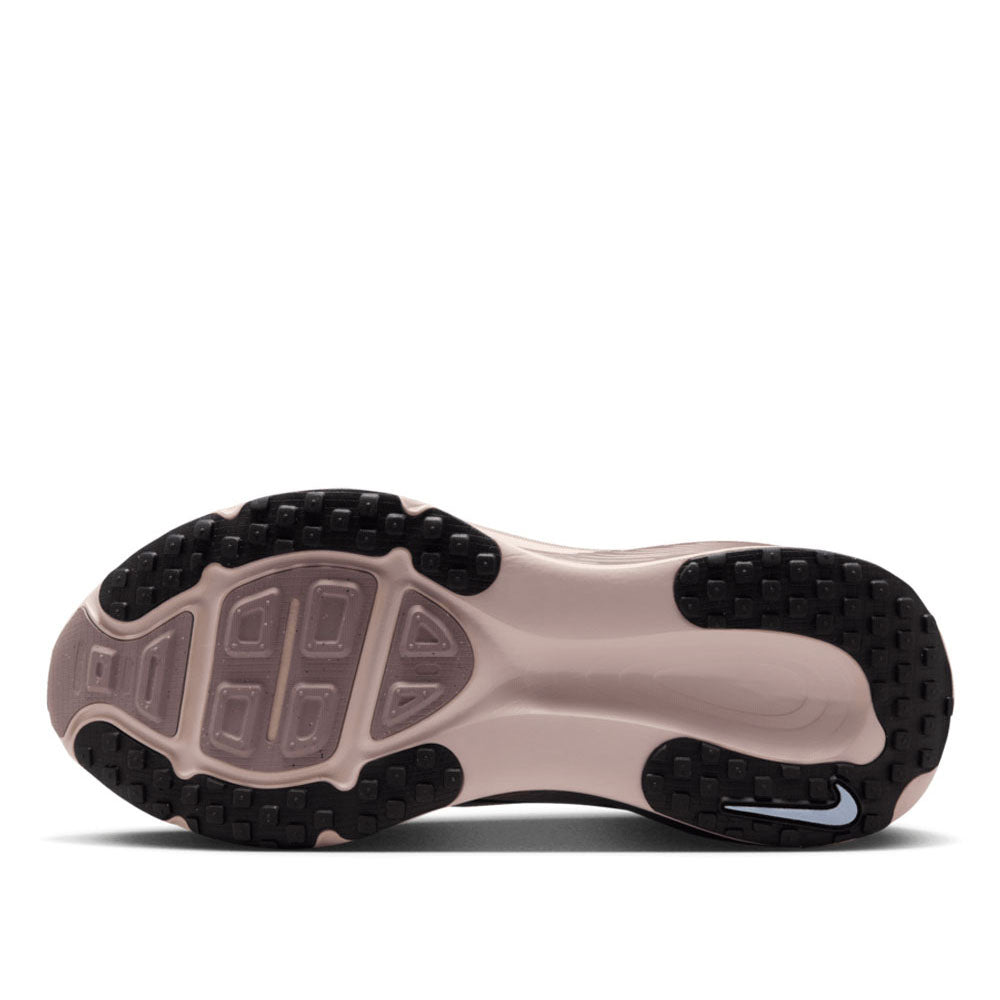 Nike Women's Vomero 18 Road Running Shoes