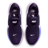 Nike Women's Revolution 8 EasyOn Road Running Shoes