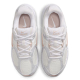 Nike Women's V5 RNR Casual Shoes