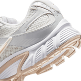 Nike Women's V5 RNR Casual Shoes