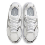 Nike Women's V5 RNR Shoes with Reflective Accents