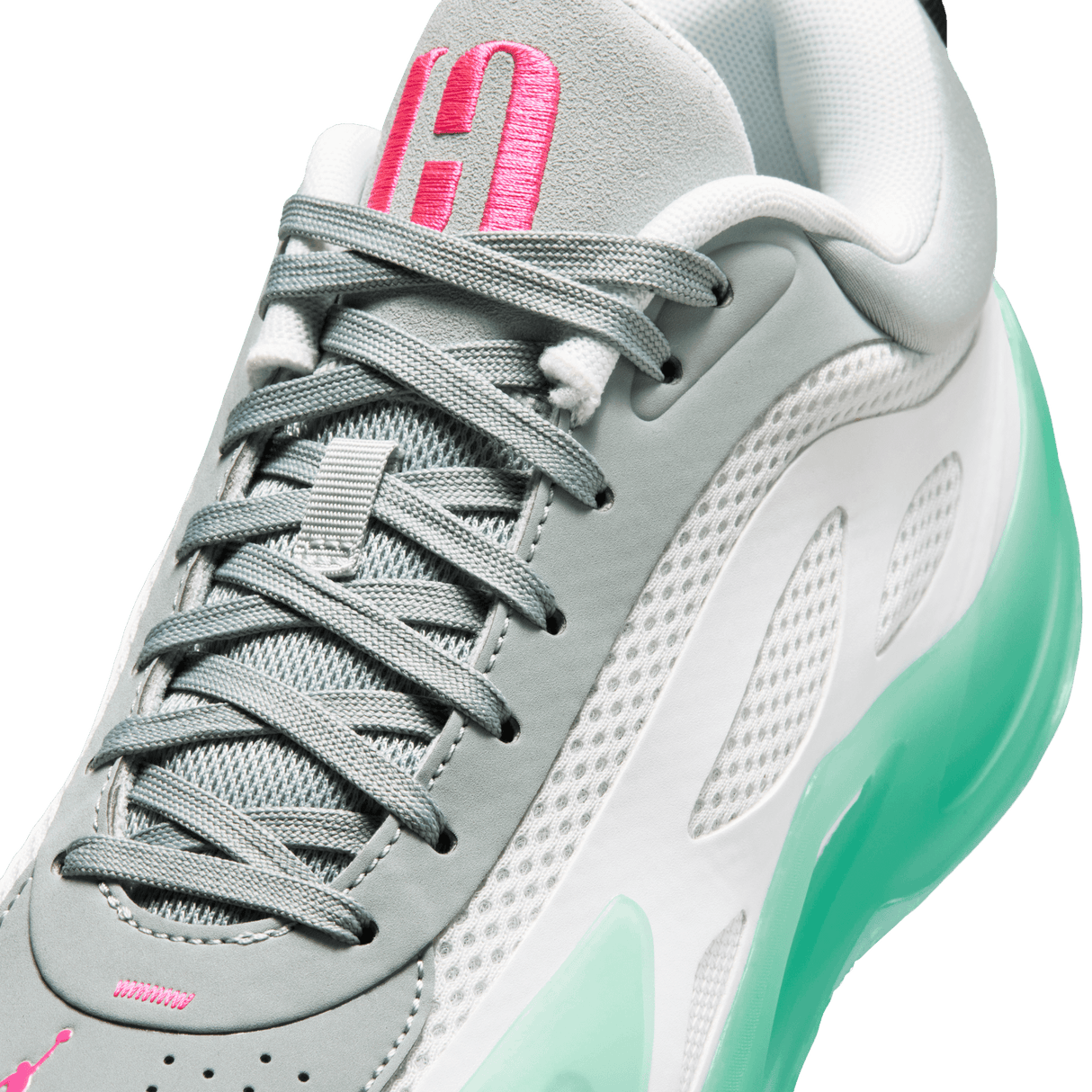 Jordan Women's Heir Series 2 PF Basketball Shoes
