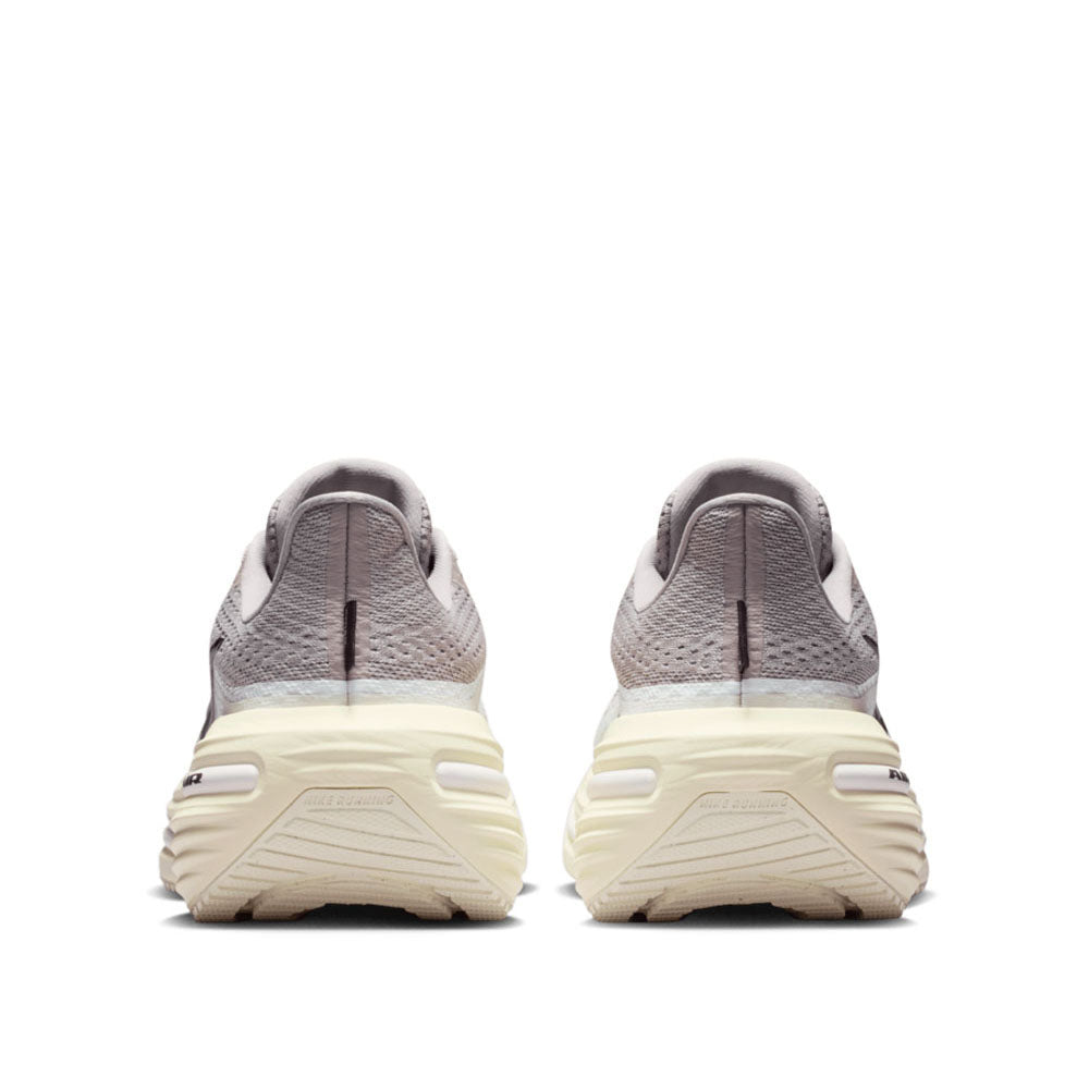 Nike Men's Winflo 12 Road Running Shoes