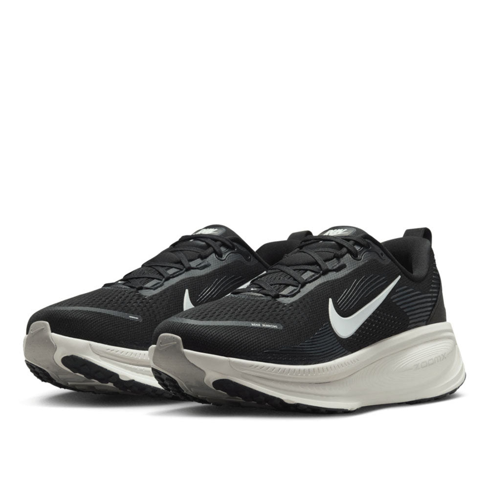 Nike Men's Vomero 18 Running Shoes (Wide)