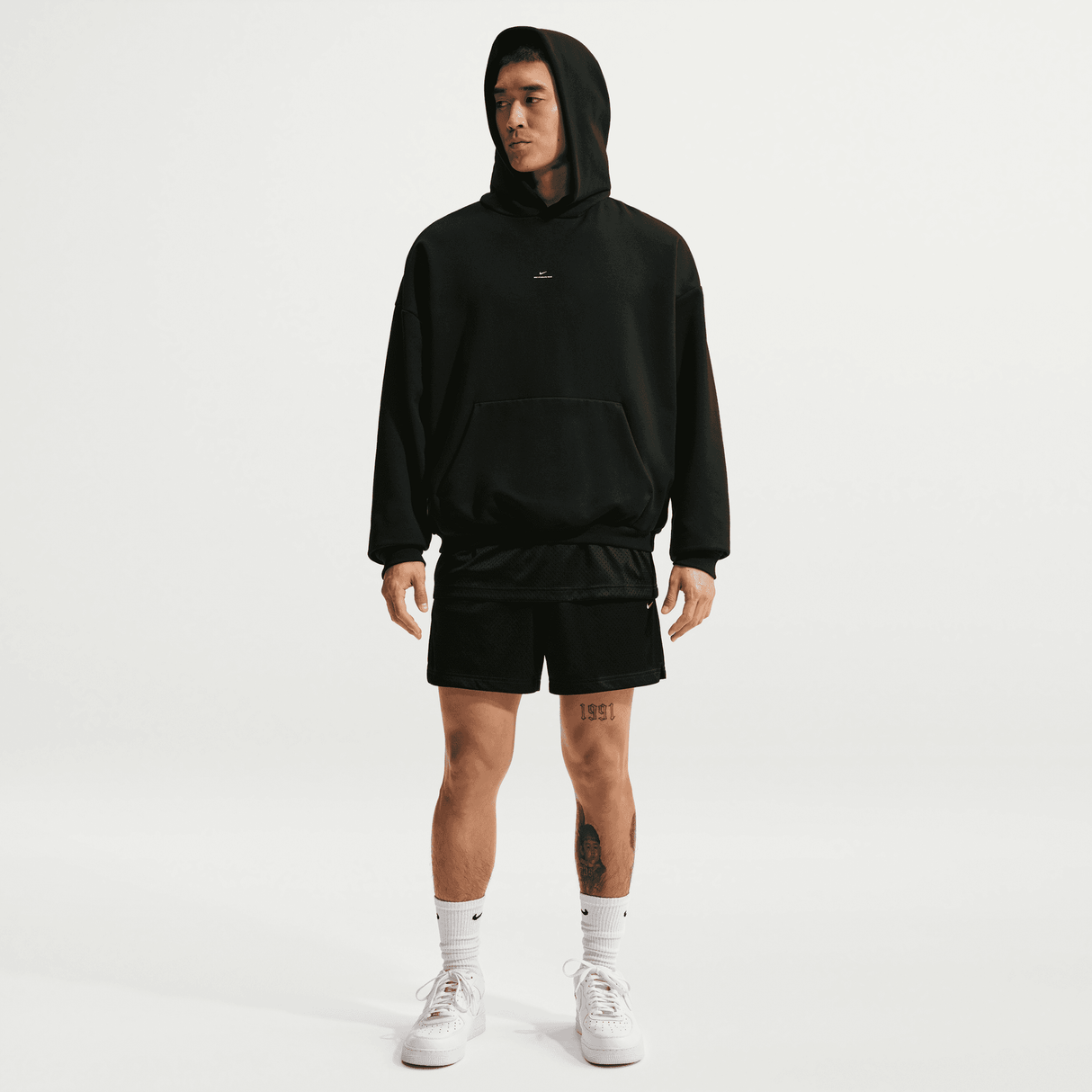 Nike Men's Standard Issue 5" Practice Mesh Basketball Shorts