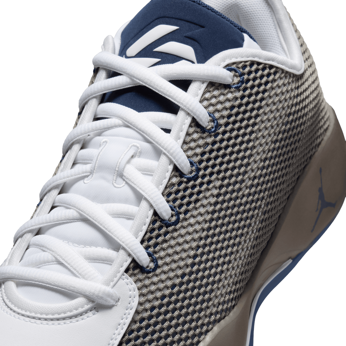 Luka 77 "Luka Lifestyle" PF Basketball Shoes
