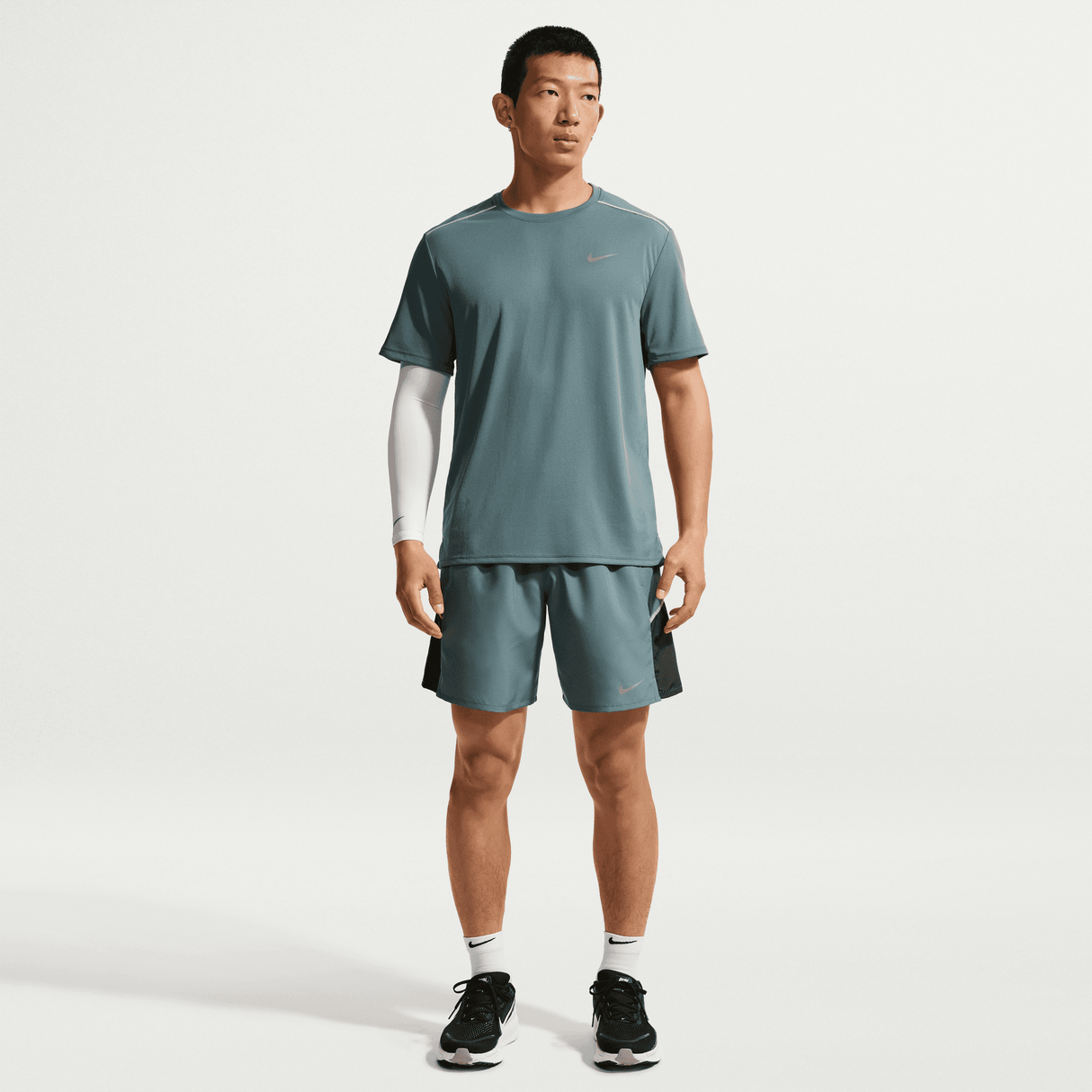 Nike Men's Miler Dri-FIT UV Protection Short-Sleeve Running Top