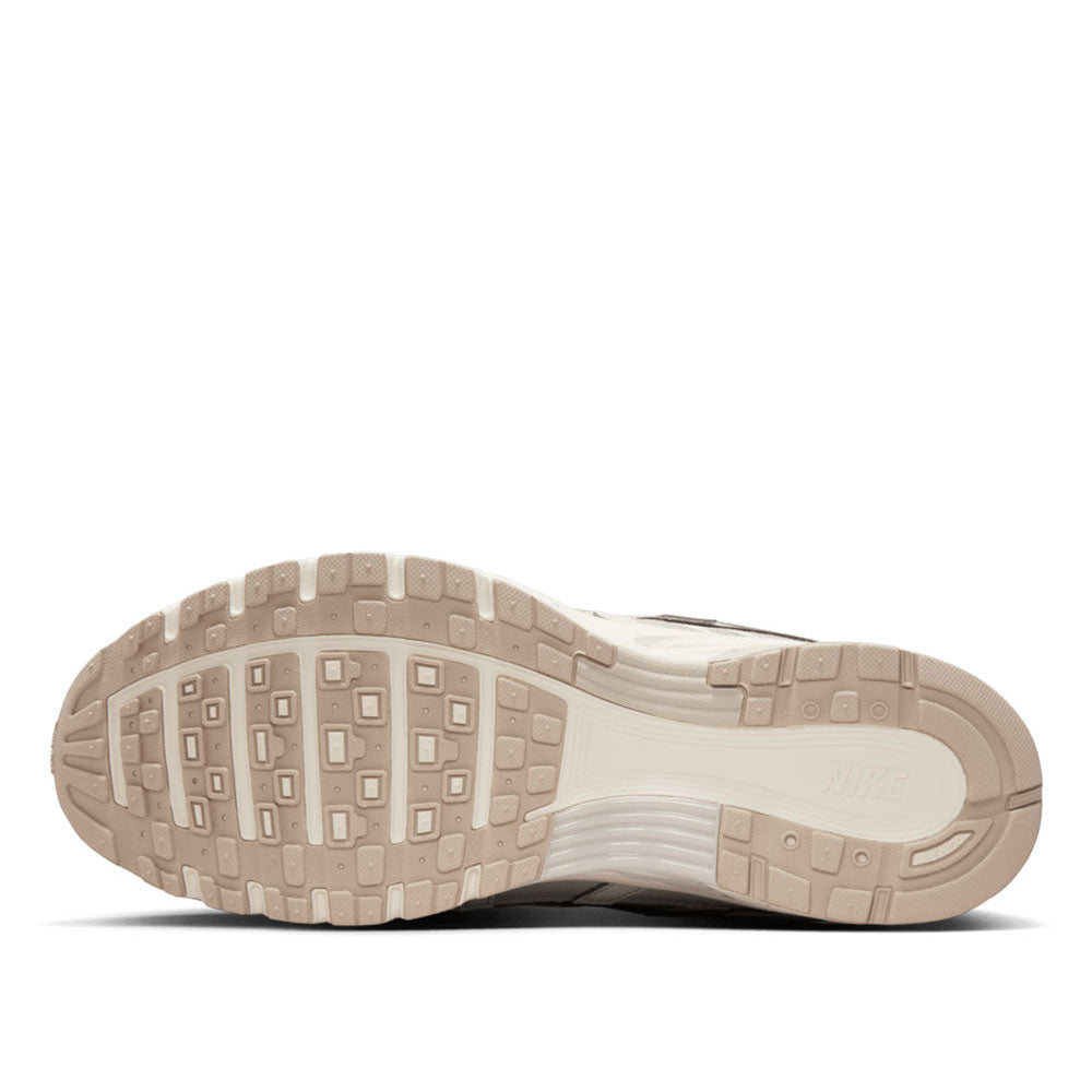 Nike Women's P-6000 Casual Shoes