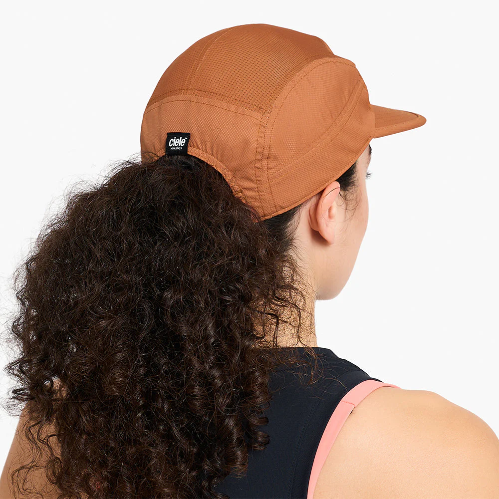 Ciele GOCap Classic Athletics Gingerbread Running Cap