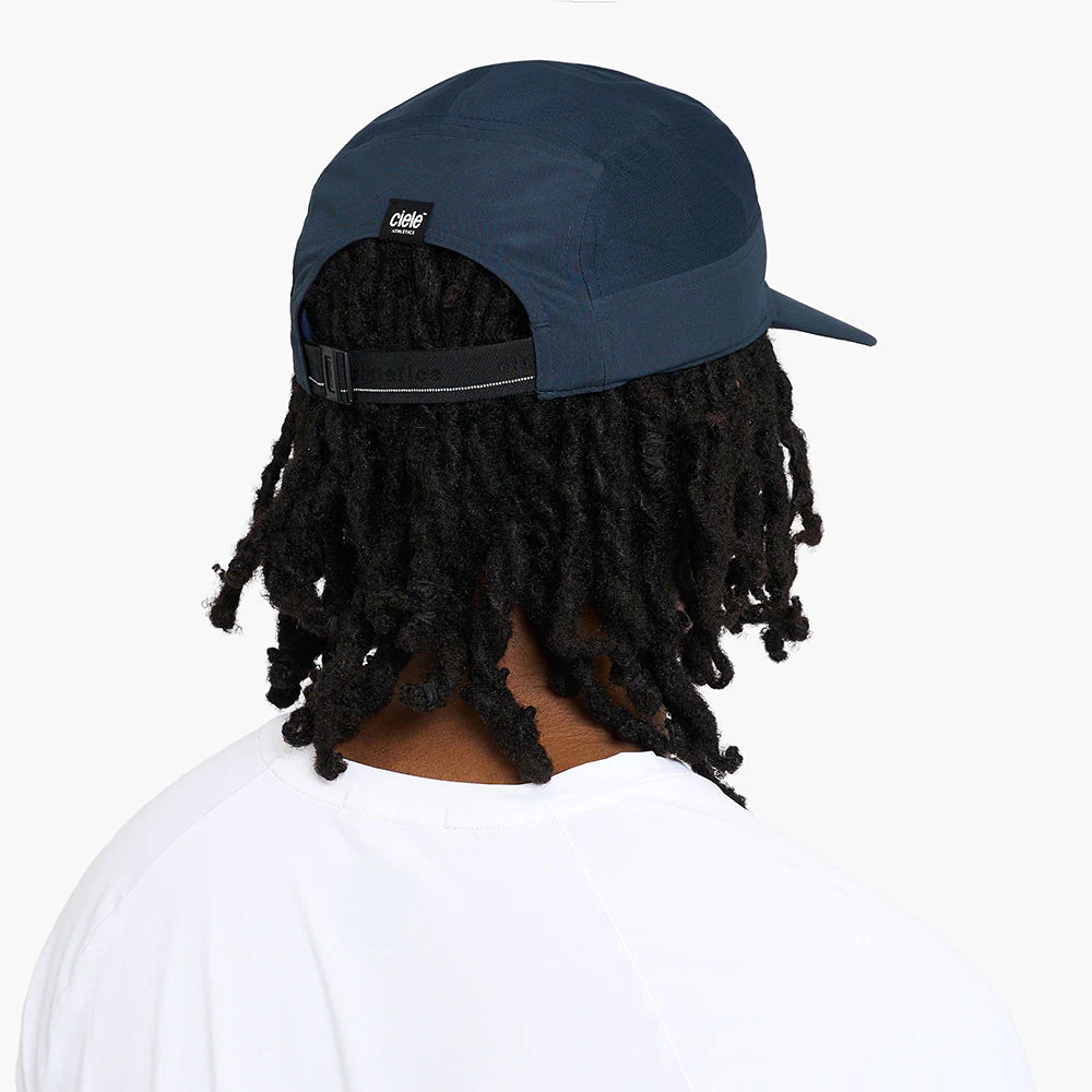 Ciele GOCap Comp Century Deepspace Running Cap