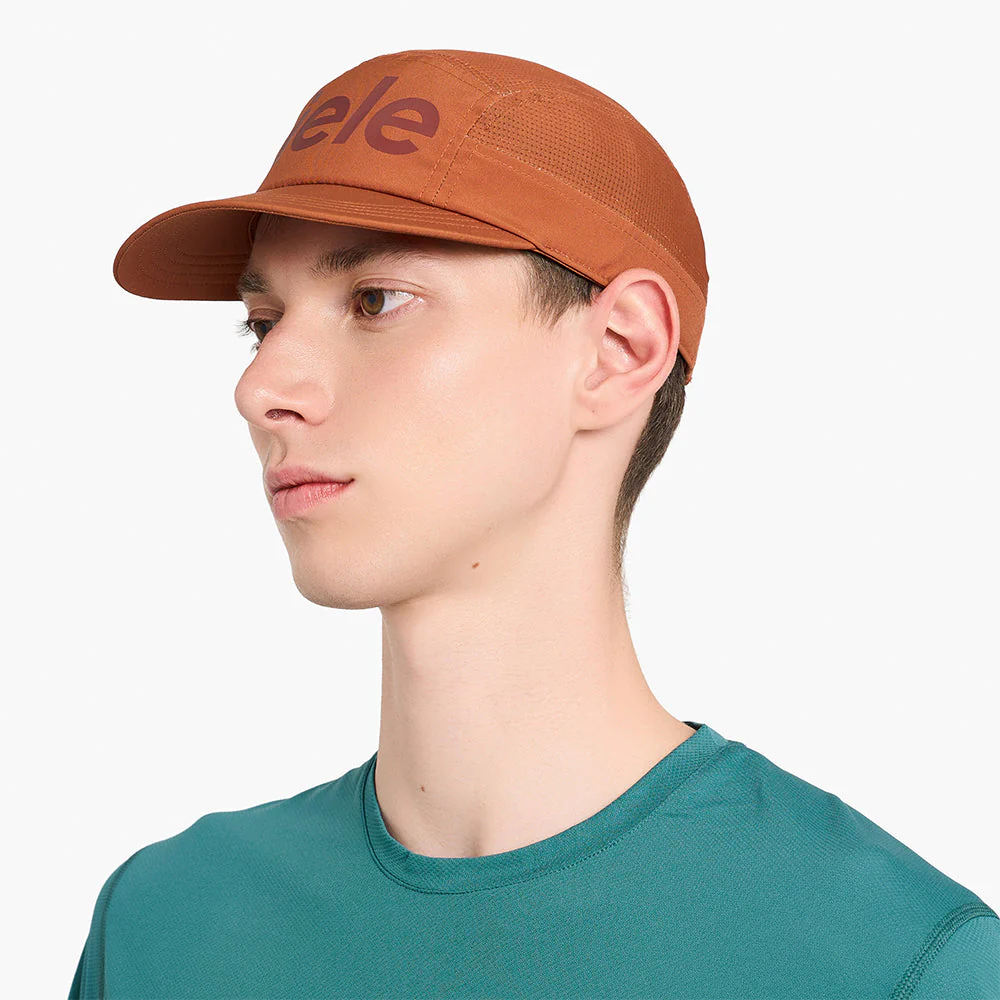 Ciele GOCap Comp Century Gingerbread Running Cap