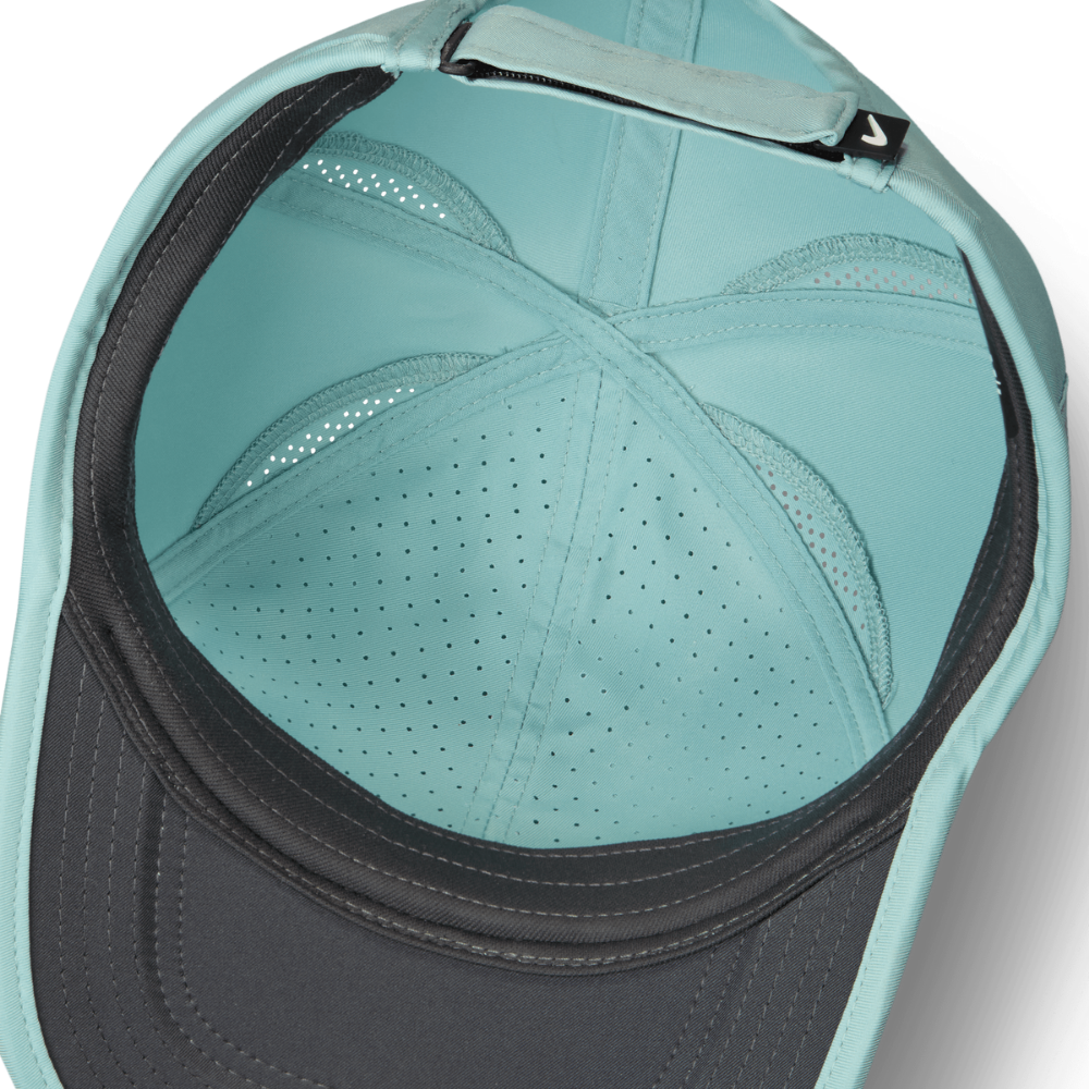 Nike Dri-FIT Club Unstructured Featherlight Cap