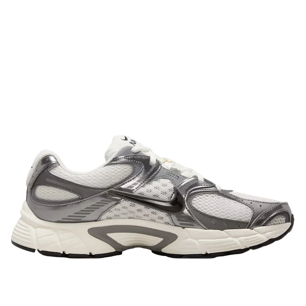 Nike Men's V5 RNR Casual Shoes