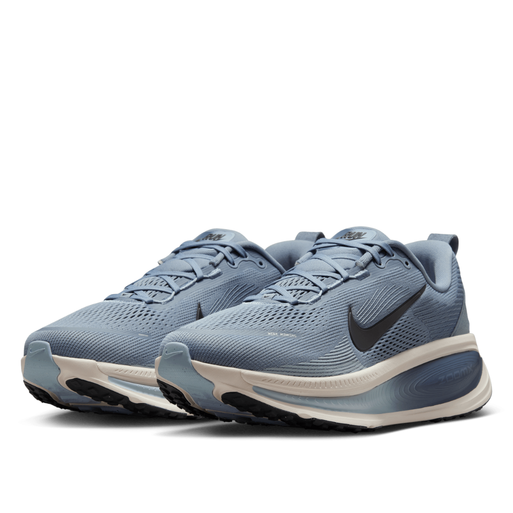 Nike Men's Vomero 18 Road Running Shoes