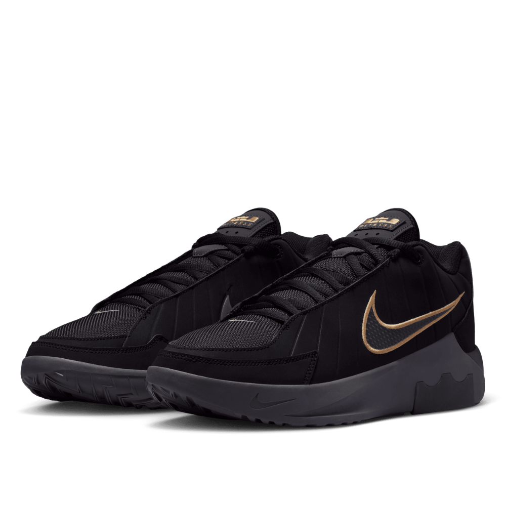 LeBron Witness IX EP Basketball Shoes