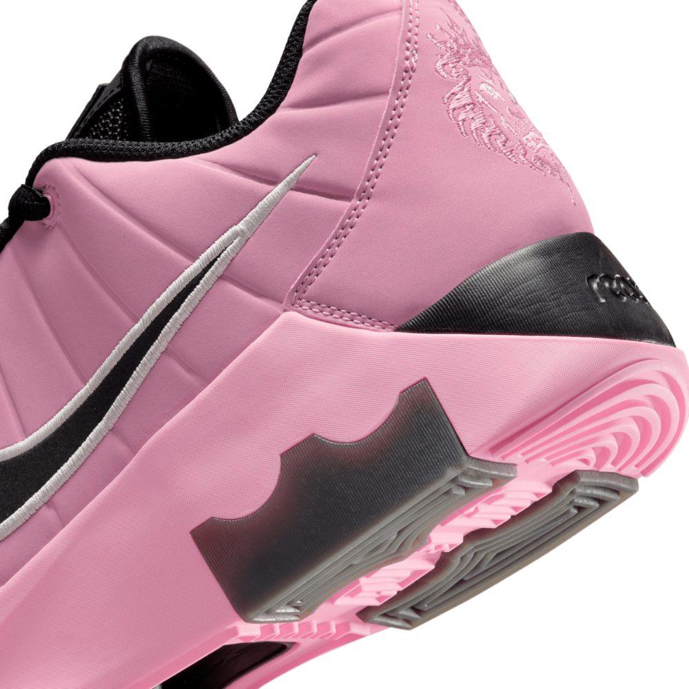 LeBron Witness IX EP Basketball Shoes